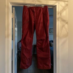 Patagonia women’s M Powder town ski pants Brand new condition